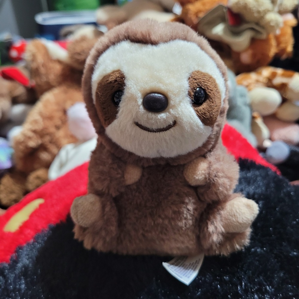 Aurora Palm Pals Sloth Brown Tan Plush Stuffed Animal Toy Small 5 inch